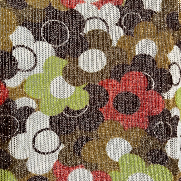 70s Style Flowy Floral Retro Vest - Picture 5 of 6